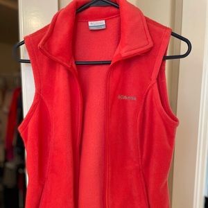 Columbia vest
